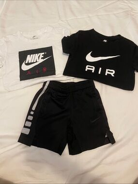 Nike Kids Two-Tee & Shorts Set - Black and White